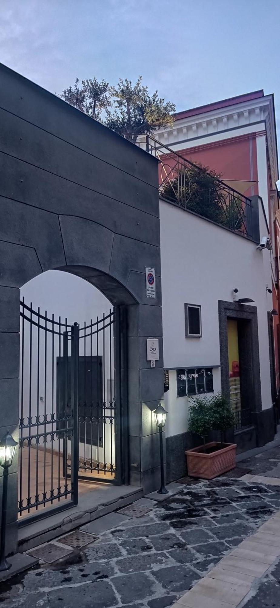 Zara Palace - Tasso Apartment